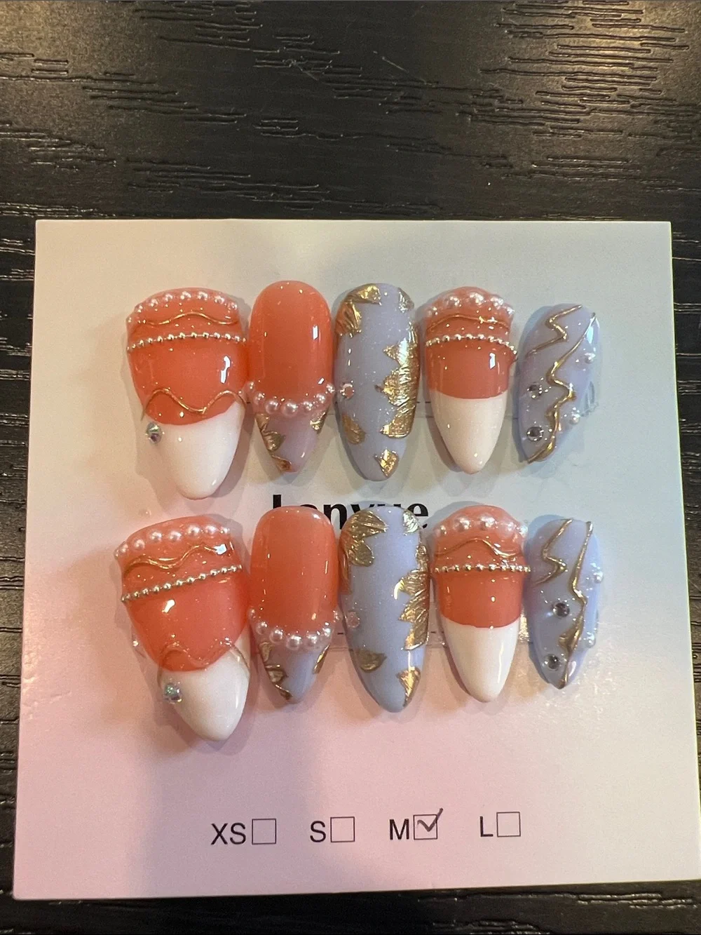 M Press-On Nails Set — Coral & Lavender Accent